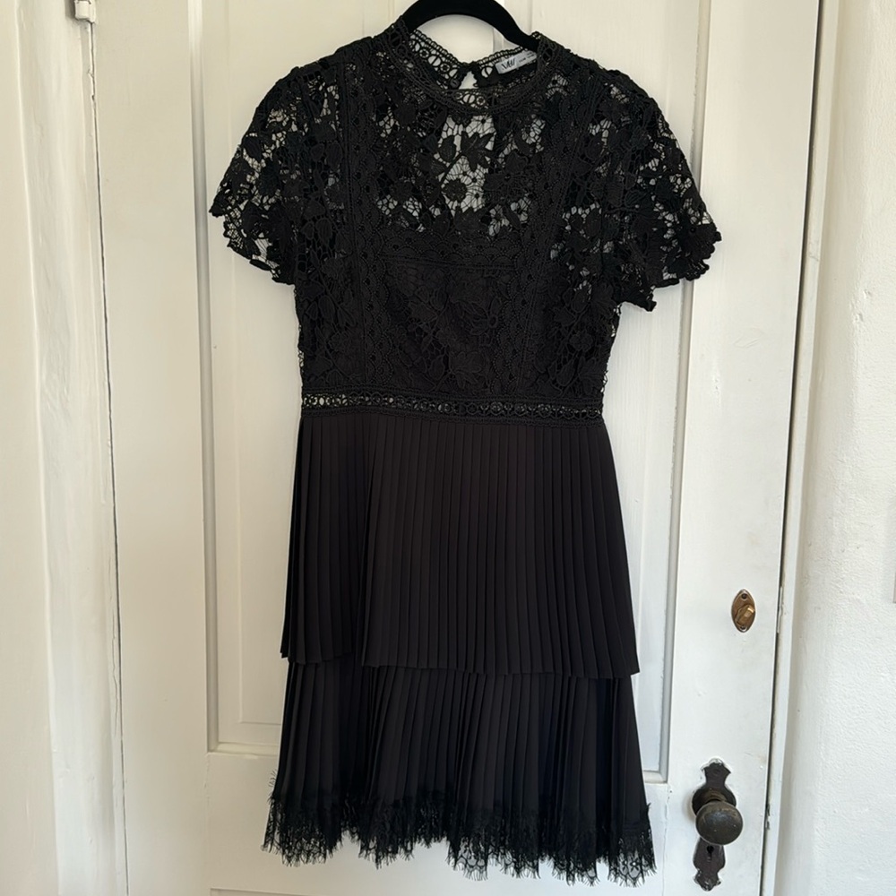 Zara Dress / Lace Overlap Top with a Pleated Skirt / XS
